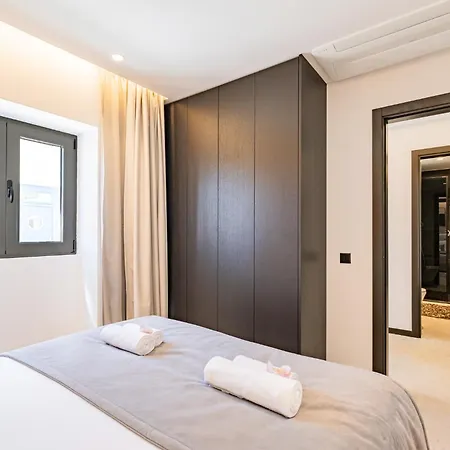 Casa Albatroz - Com Rooftop E Jacuzzi Em Villa Albufeira